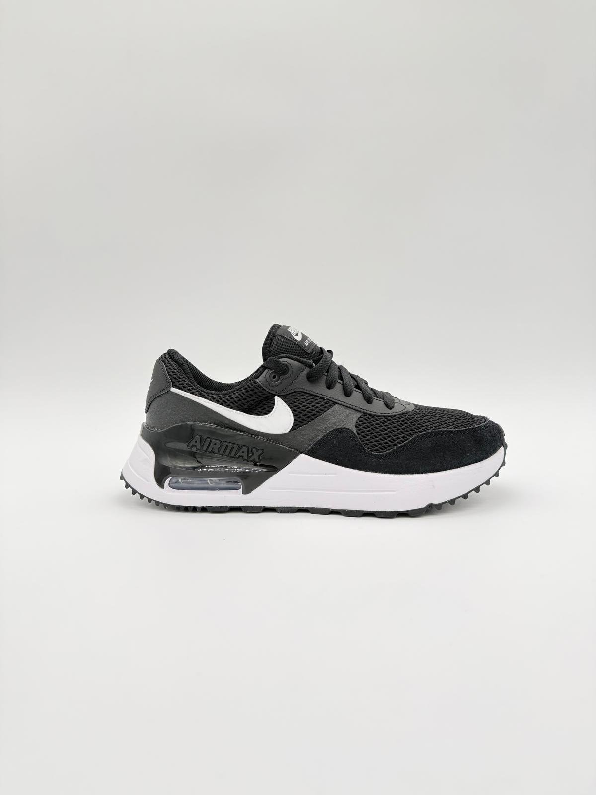 IMG_7627 Nike Air Max Systm Black/White - immagine 1