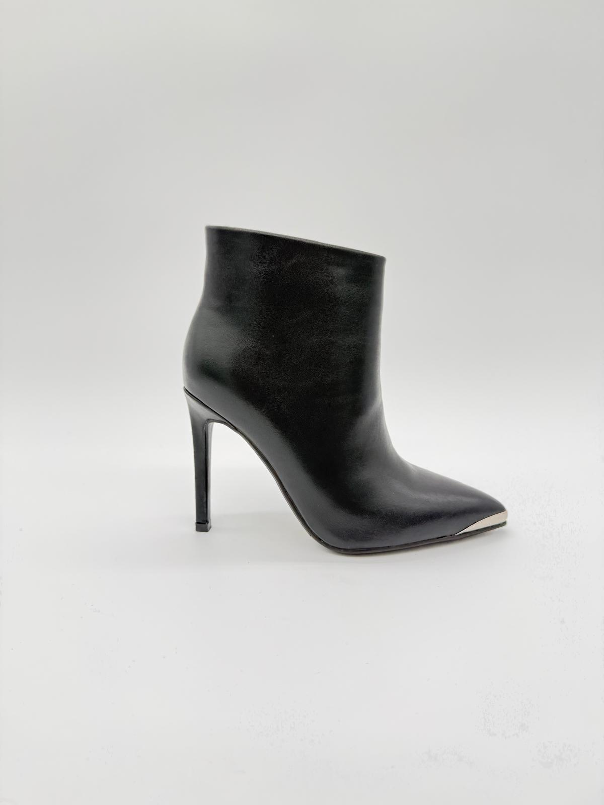 IMG_7722 Stivaletto Nero - immagine 1
