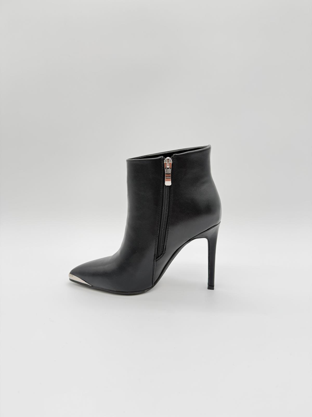 IMG_7723 Stivaletto Nero - immagine 2