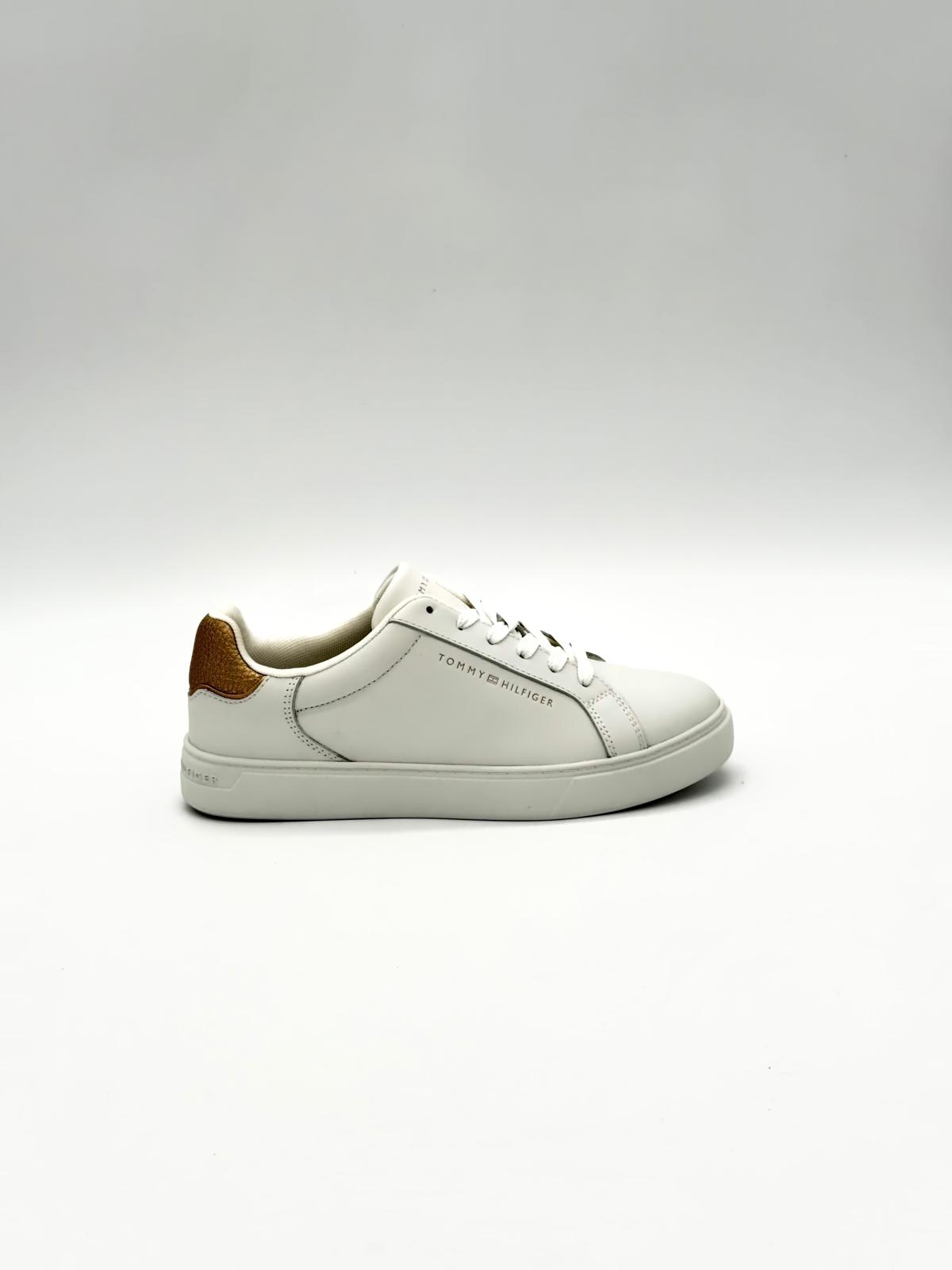 IMG_7744 Tommy Essential Court Sneaker Metallic - immagine 1